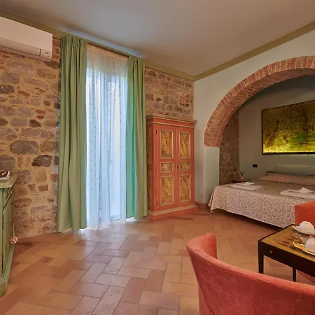 La Gazzara Castell'in 4* Castelnuovo Berardenga